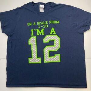 Seattle Seahawks I am a 12 Women T Shirt size XXL 100% cotton Blue Gildan